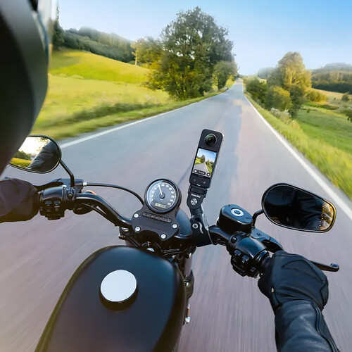 Insta360 Motorcycle Bundle - Image 3